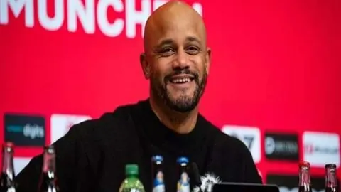 蓝军胜局虽稳却引众议，点球判罚成焦点